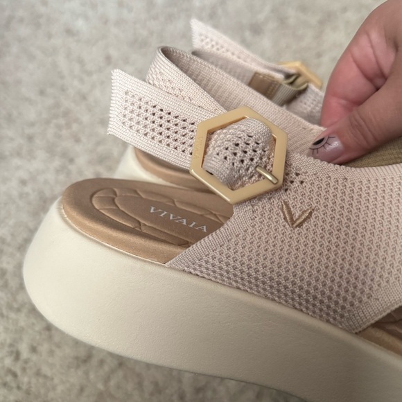 VIVAIA Kara AdaptAll Sport Crossover Slingback Sandals Ivory Nude 11 (43) NEW - Picture 6 of 7